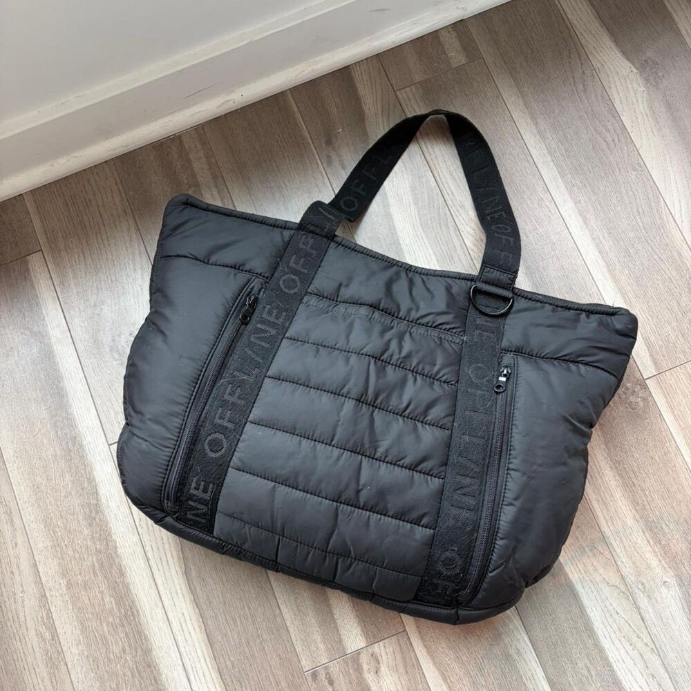 aerie Black Quilted Shoulder Tote